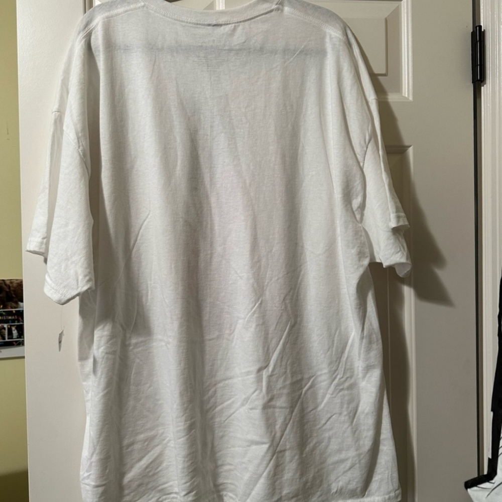 NWOT Unisex Mariah Carey T-shirt - Picture 3 of 3